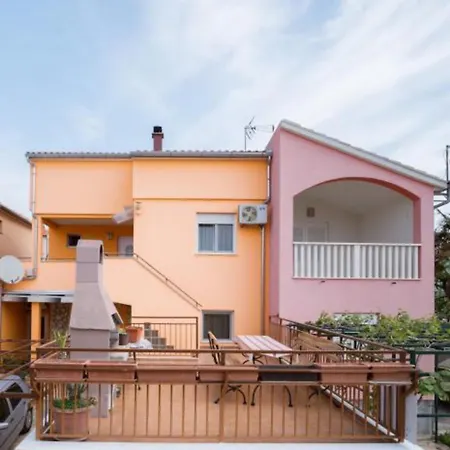 Simicevic Apartment *