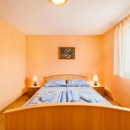 Simicevic Apartment Vodice